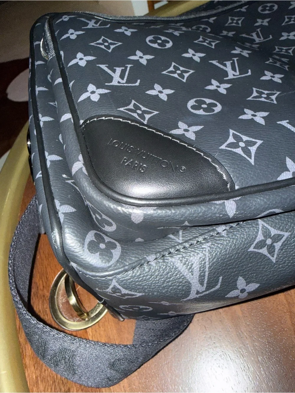 Louis Vuitton Weekender Bag M11512 - Like New